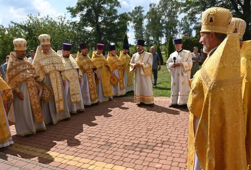 Память святого Анна в Мендзылесье