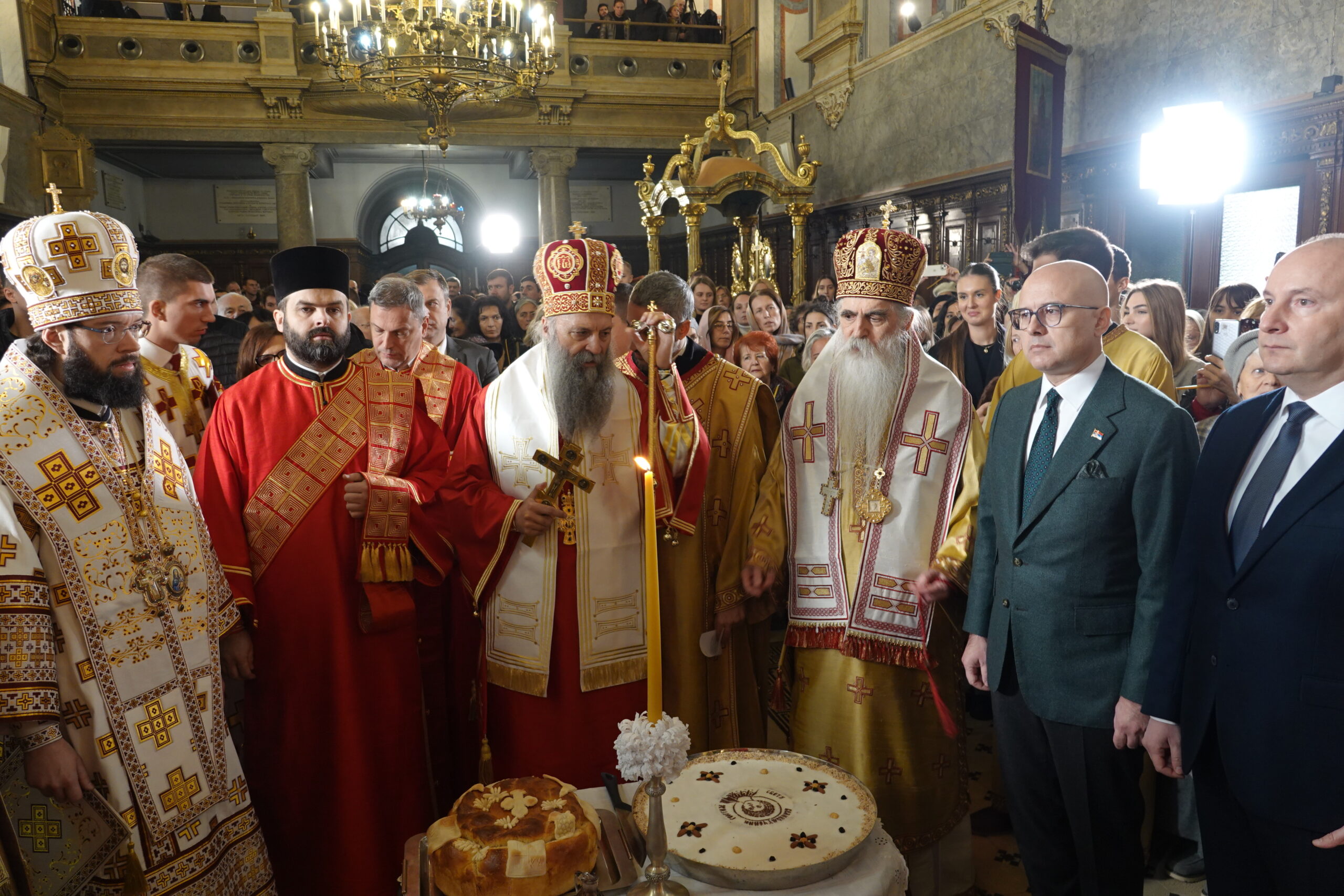 Сербский Патриарх Порфирий возглавил Святую литургию по случаю праздника города Нови-Сада