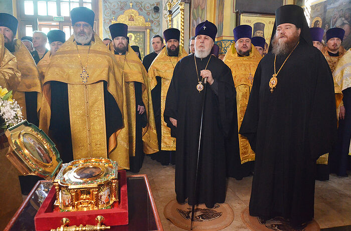 В Пермскую митрополию принесен ковчег с мощами святителя Тихона, Патриарха Московского и всея России