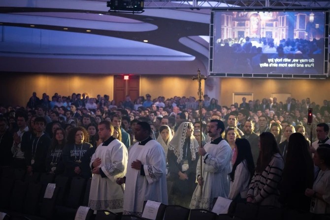 Спикеры и участники SEEK25 в Вашингтоне делятся своим опытом: "Мы все хотим Бога".