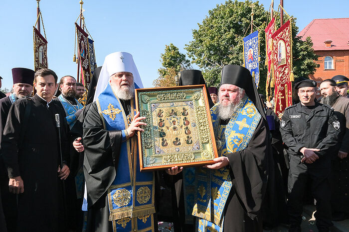 Чтимый список иконы Божией Матери «Знамение» перевезен в Знаменский мужской монастырь Курска