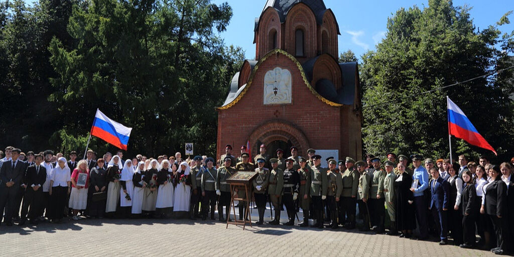 В День памяти воинов Первой мировой войны в Москве на Соколе почтили подвиг солдатских жен и матерей
