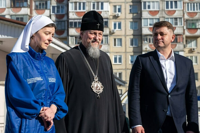 Состоялась встреча представителей Патриаршей гуманитарной миссии с мэром Белгорода и главой Белгородской митрополии