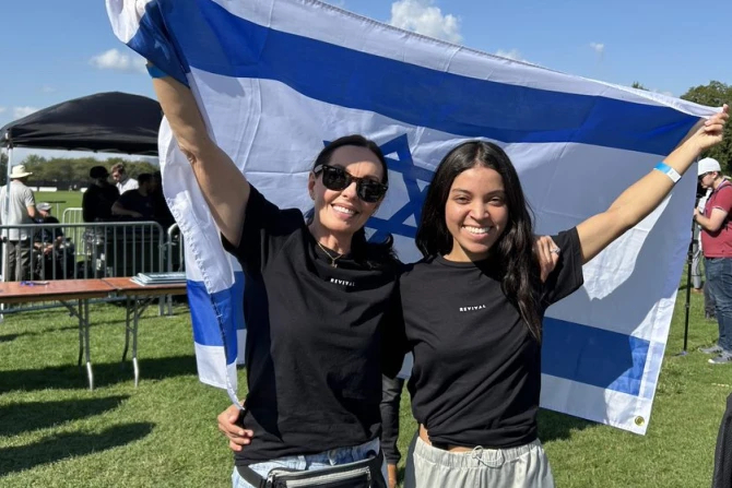 Христиане присоединяются к сторонникам Израиля на митинге на Национальном молле 7 октября