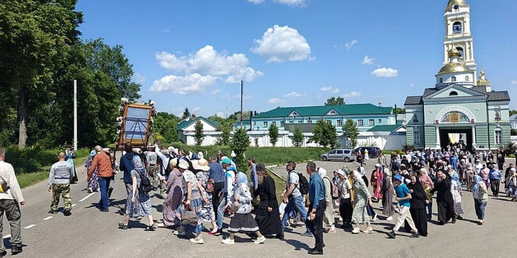 В Нижегородской епархии начался крестный ход с Владимирской Оранской иконой Божией Матери