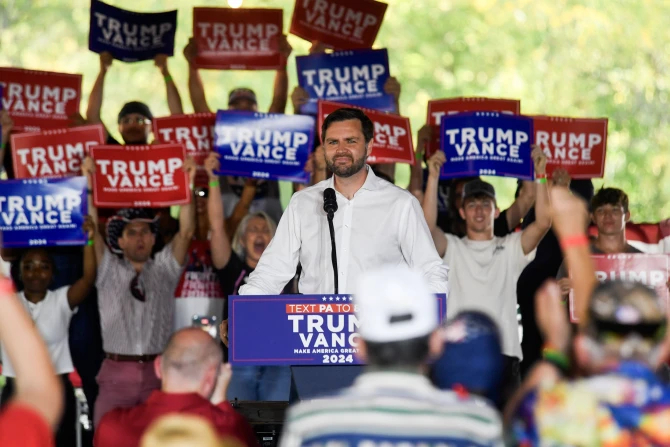 Джей Ди Вэнс предупреждает о "предвзятом отношении Харриса к католикам" в статье для издания в Питтсбурге