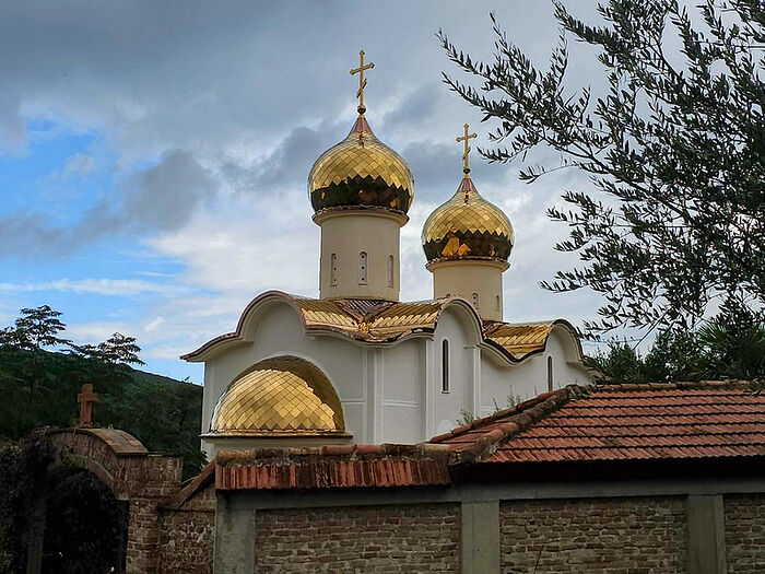 Митрополит Черногорско-Приморский Иоанникий освятил новый храм блж. Матроны Московской