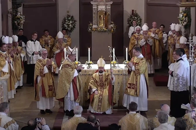 Кардинал Паролин рукополагает нового епископа Осло, подчеркивая руководство Святого Духа