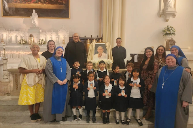 Классическая католическая гимназия открывается в Гарлеме