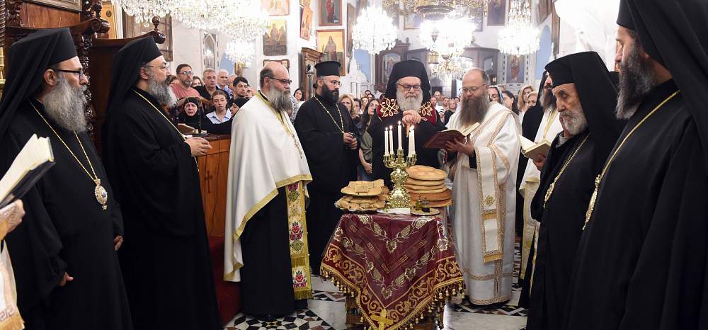 Молебен на вечерню Рождества Пресвятой Богородицы