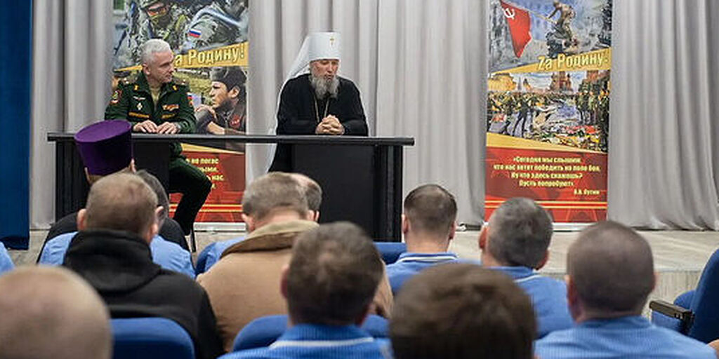 Митрополит Василий совершил Божественную литургию на территории военного госпиталя