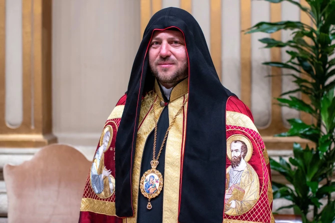 Самому молодому кардиналу в мире всего 44 года