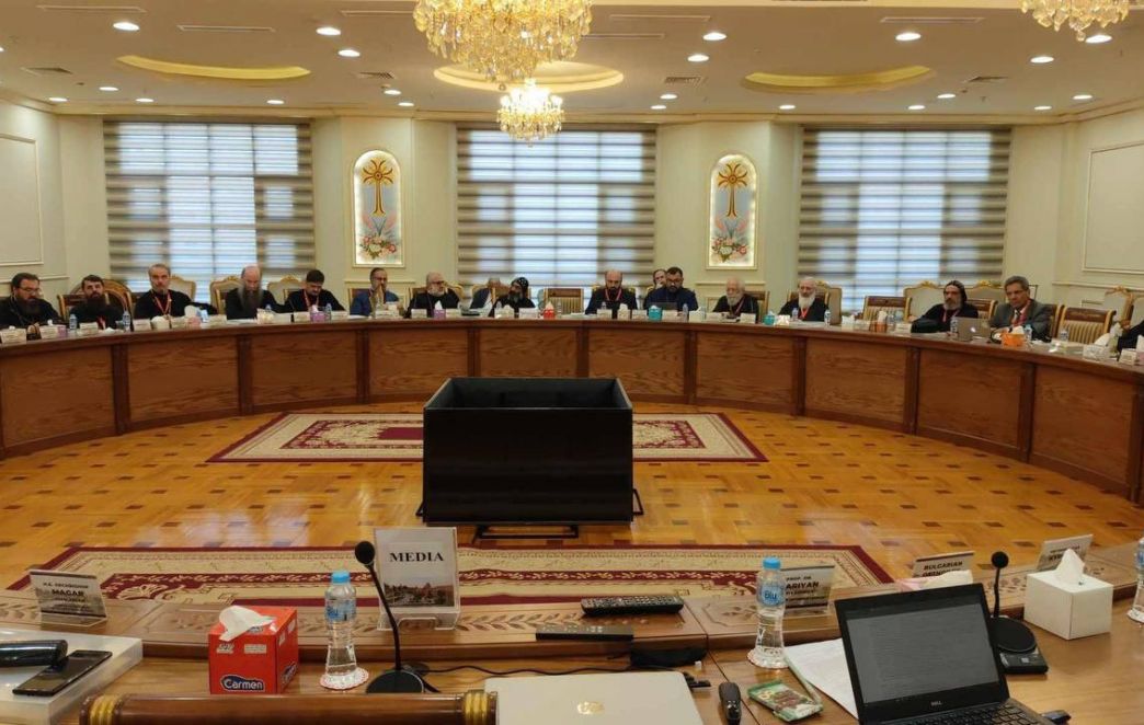 Состоялась встреча официальных представителей старо-православных и восточно-православных церковных семей