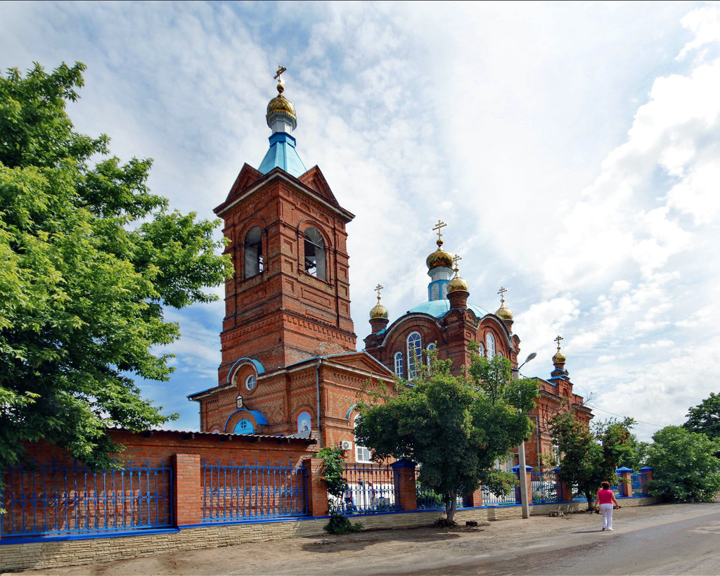 Погода в г константиновск. Церковь Покрова Пресвятой Богородицы Константиновск. Покровская Церковь (Константиновск). Покровская Церковь Константиновск Ростовская область. Храм Покрова Пресвятой Богородицы Ростовская область.