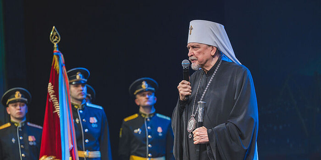 Митрополит Митрофан поздравил северян со 110-летием основания Мурманска
