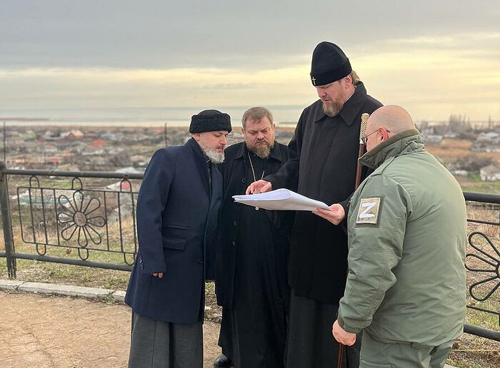 Митрополит Владимир посетил храмы Мариуполя