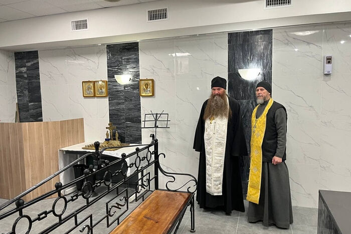 Священники Челябинской епархии поддержали родственников погибших на заводе в Копейске