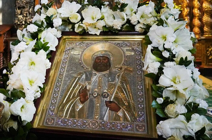 Священный Синод одобрил новый текст акафиста святителю Тихону, Патриарху Московскому и всея России