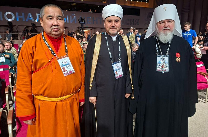 Митрополит Ставропольский Кирилл принял участие в открытии Всероссийского форума «Вместе победим»