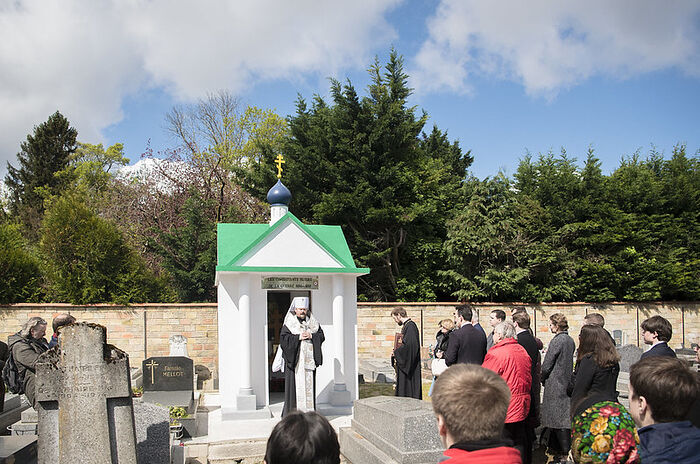 Патриарший экзарх Западной Европы освятил отреставрированную часовню, возведенную в память о русских воинах, погибших в годы Первой мировой войны