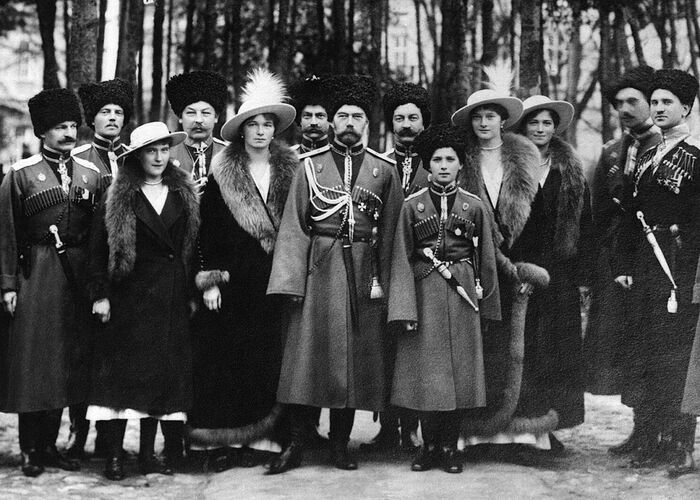 В Восточном Бирюлево пройдет фотовыставка «Царская семья»