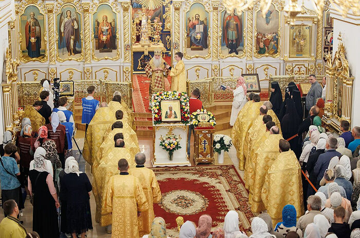 В Ульяновск принесен ковчег с мощами святителя Тихона, Патриарха Московского