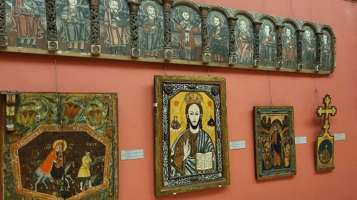 Румынская Церковь создает цифровой архив из более чем 60 000 документов и произведений искусства