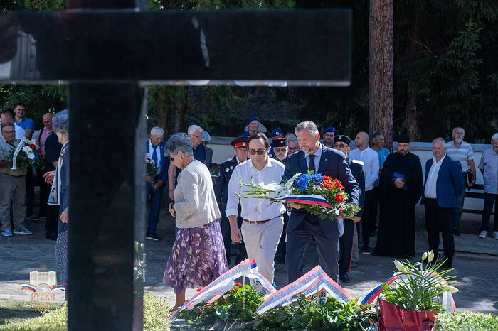 Делегация Русского Дома почтила память добровольца сербско-турецкой войны