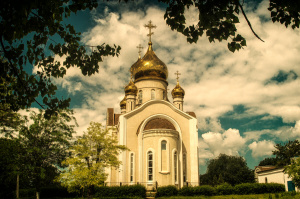 La iglesia de Dimitriy Rostovsky es nueva