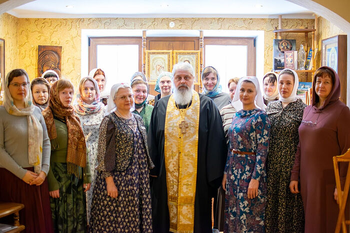В Великих Луках открылись первые курсы сестёр милосердия
