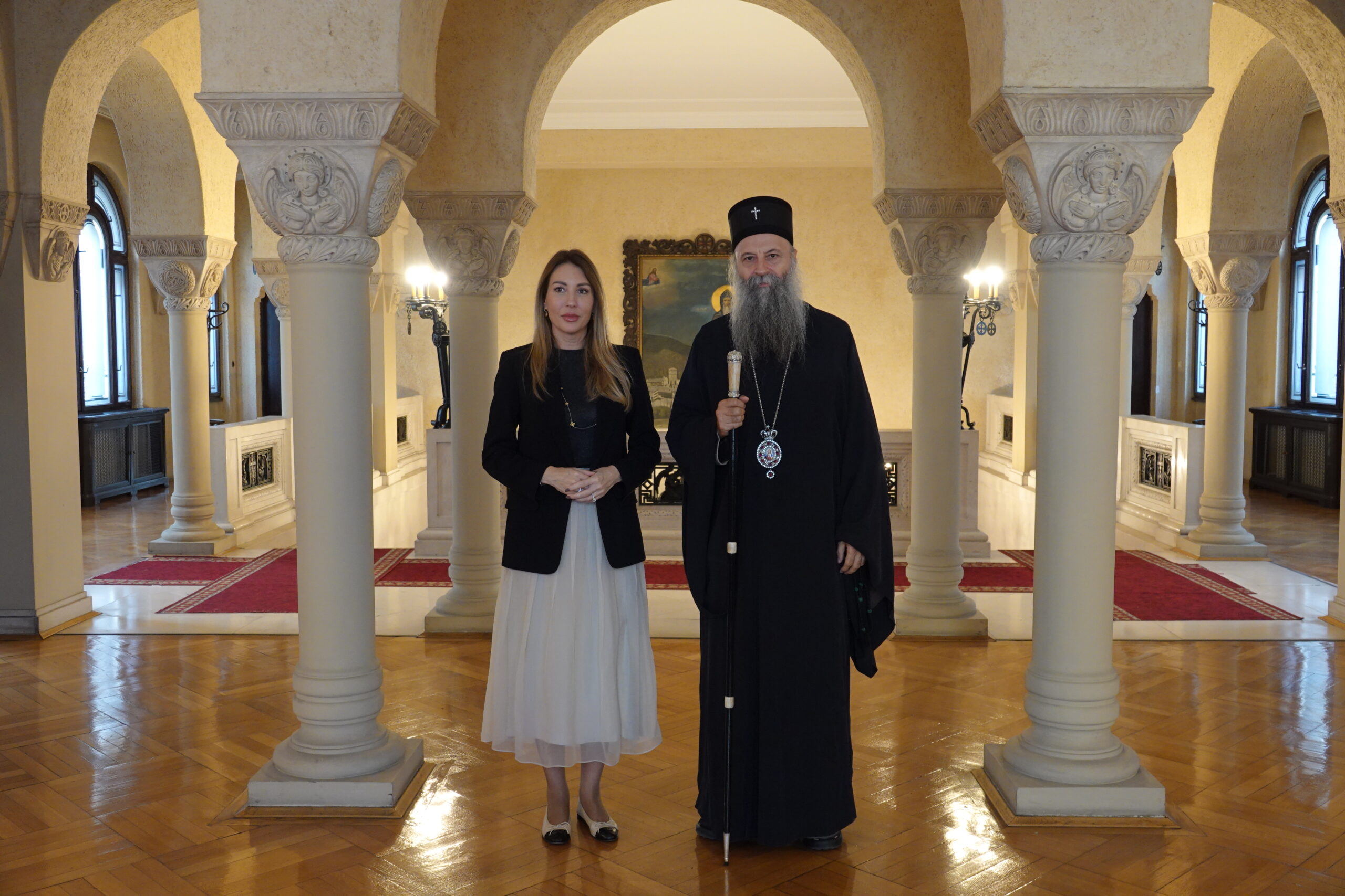 Патриарх Порфирий побеседовал с г-жой Дубравкой Дедович Ханданович, министром горнодобывающей промышленности и энергетики