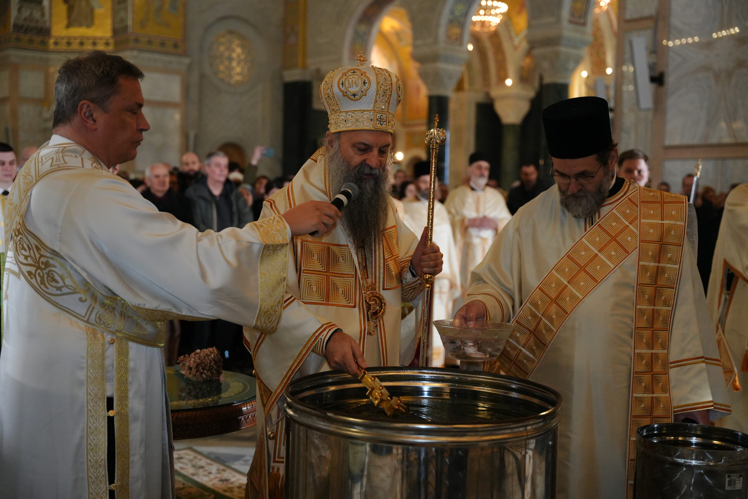 Патриарх Порфирий на Крещение: Давайте будем справедливее и будем лучше