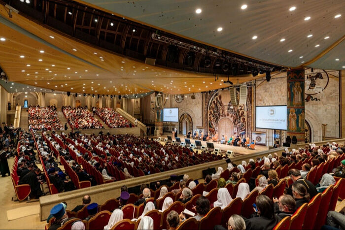 Предстоятель Русской Церкви: Сегодня особую значимость приобретает оказание духовной поддержки раненым в госпиталях