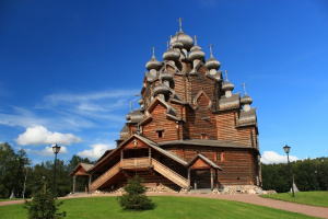 Церковь Покрова Пресвятой Богородицы в усадьбе Богословка
