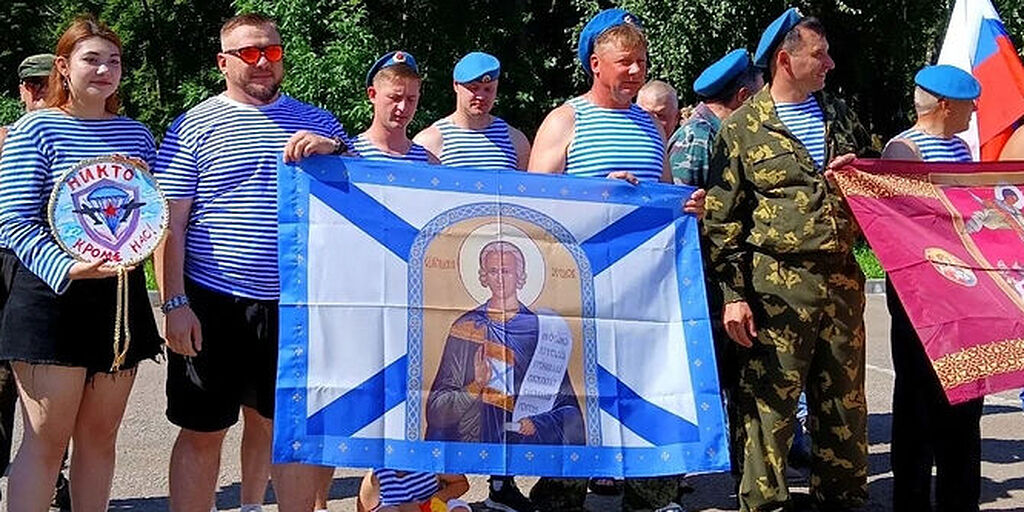 Ушаковцы поздравили десантников в Сасово