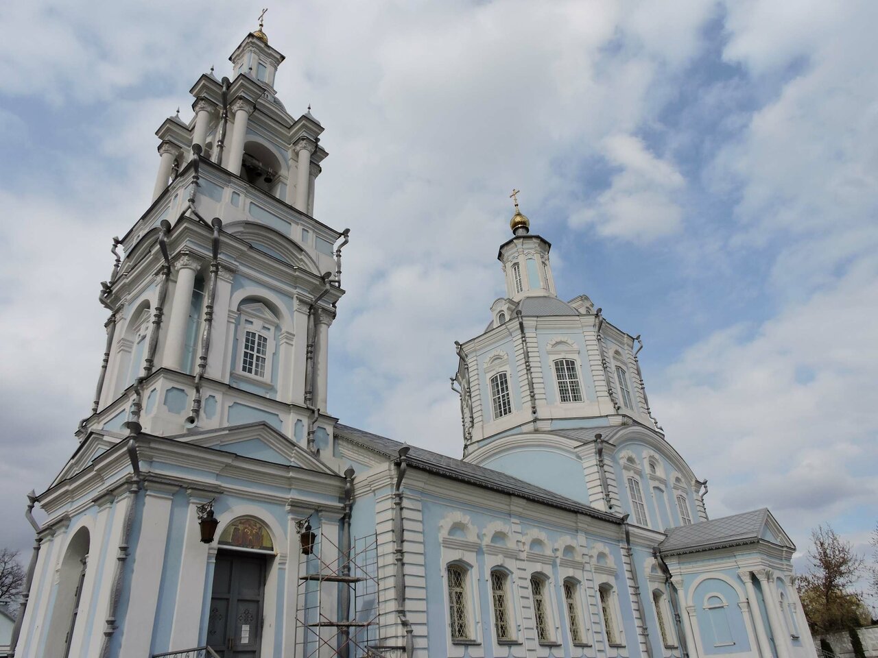 Церковь Введения во храм Пресвятой Богородицы