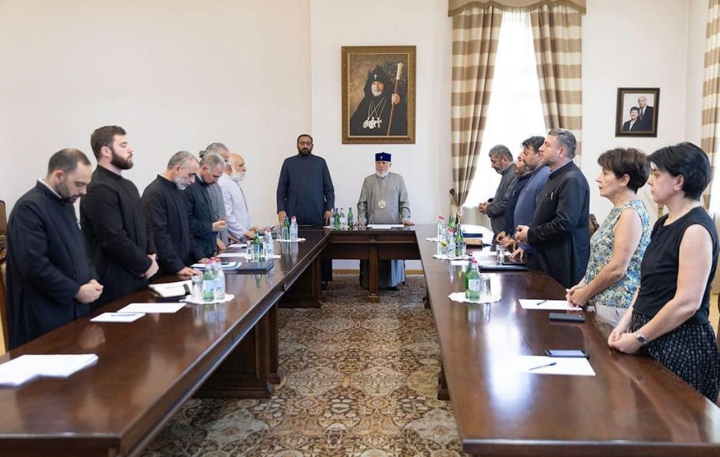 Состоялось очередное заседание Координационного комитета по переосвящению Первомайского собора, освящению Святым Духом и организации сопутствующих мероприятий.