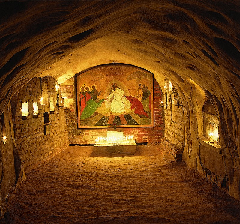В одной из пещер
