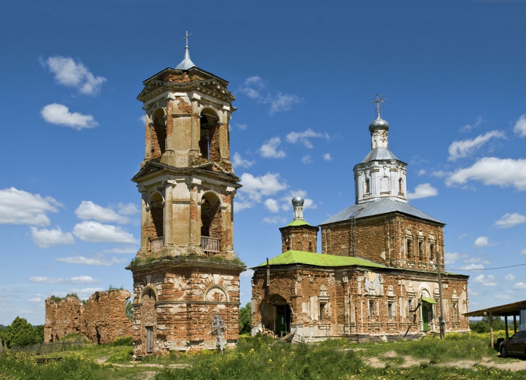 Успенская церковь с колокольней до начала восстановительных работ