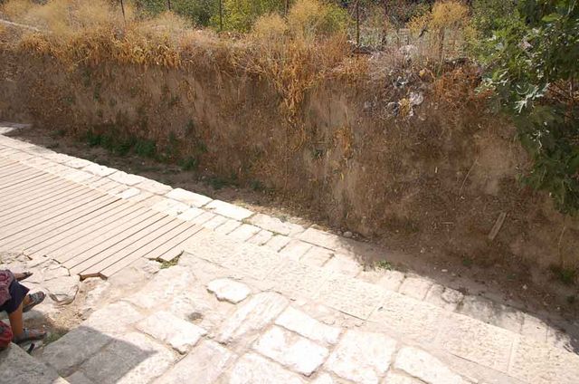Паломническая тропа близ купели Силоамской в Иерусалиме