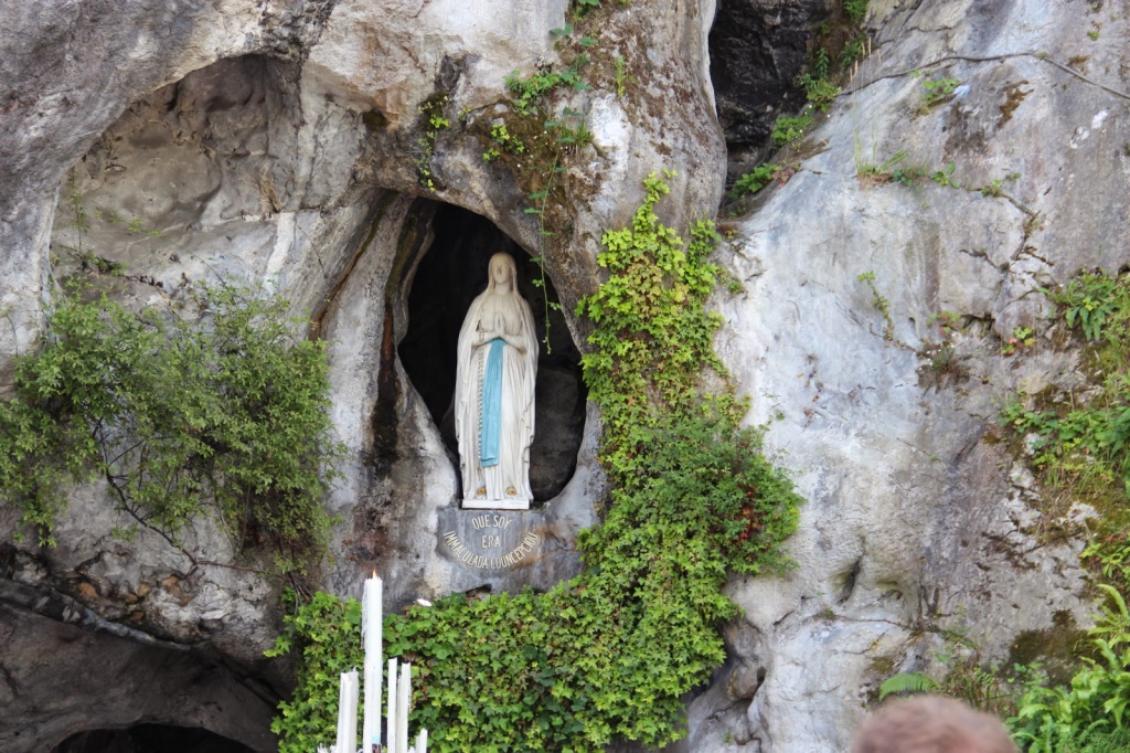 Святилище Пресвятой Девы Марии в Лурде