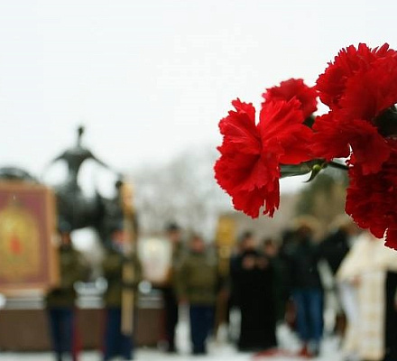 A Volgograd si è tenuta una processione religiosa in memoria dei cosacchi repressi