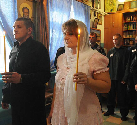 Il condannato ha sposato il suo prescelto nella chiesa sul territorio della colonia