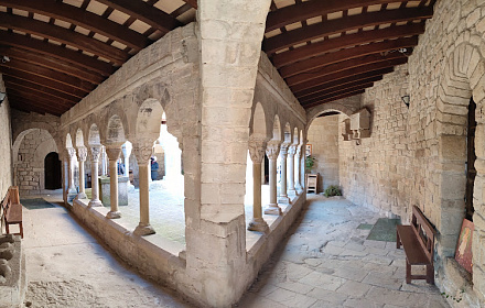 Monestir de Santa Maria de Lluçà
