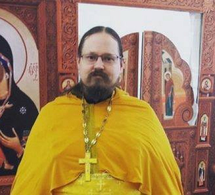 Un bambino cieco ha cominciato a vedere dopo il battesimo