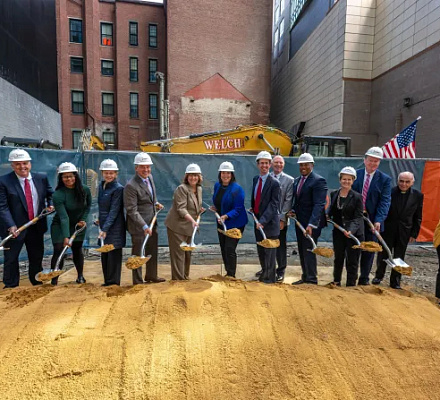 Архиепархия Бостона закладывает фундамент для проекта доступного жилья