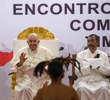 Pope Francis leaves East Timor: ‘I’ll never forget your smiles’