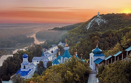 Santa Dormizione Svyatogorsk Lavra. Svyatogorsk.