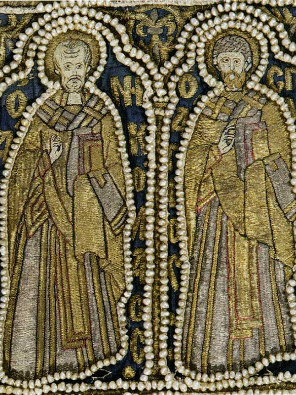 Святители Николай Чудотворец и Спиридон Тримифунтский, деталь саккоса  