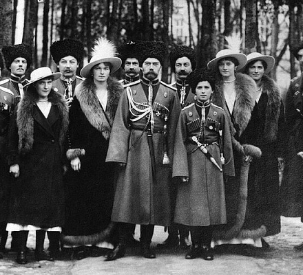 В Восточном Бирюлево пройдет фотовыставка «Царская семья»